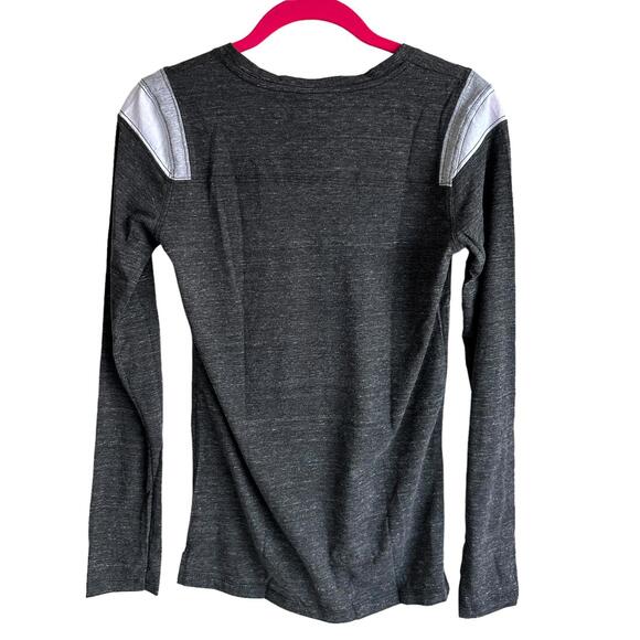 NWT NFL‎ NEW ORLEANS SAINTS Football Long Sleeve V-Neck Ladies Top, S - Picture 2 of 5